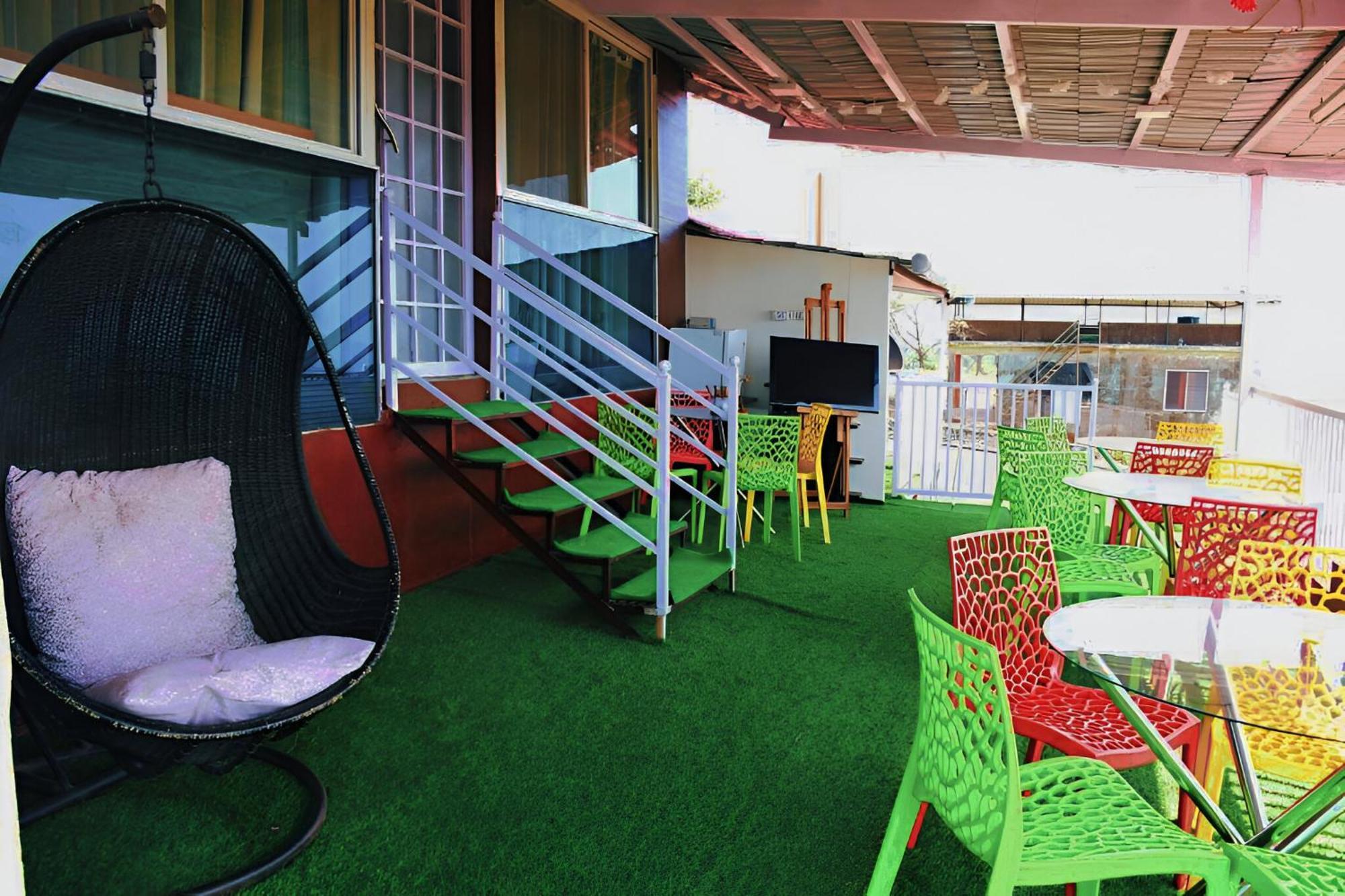 Forrest Homestay Villa Bhor Eksteriør bilde