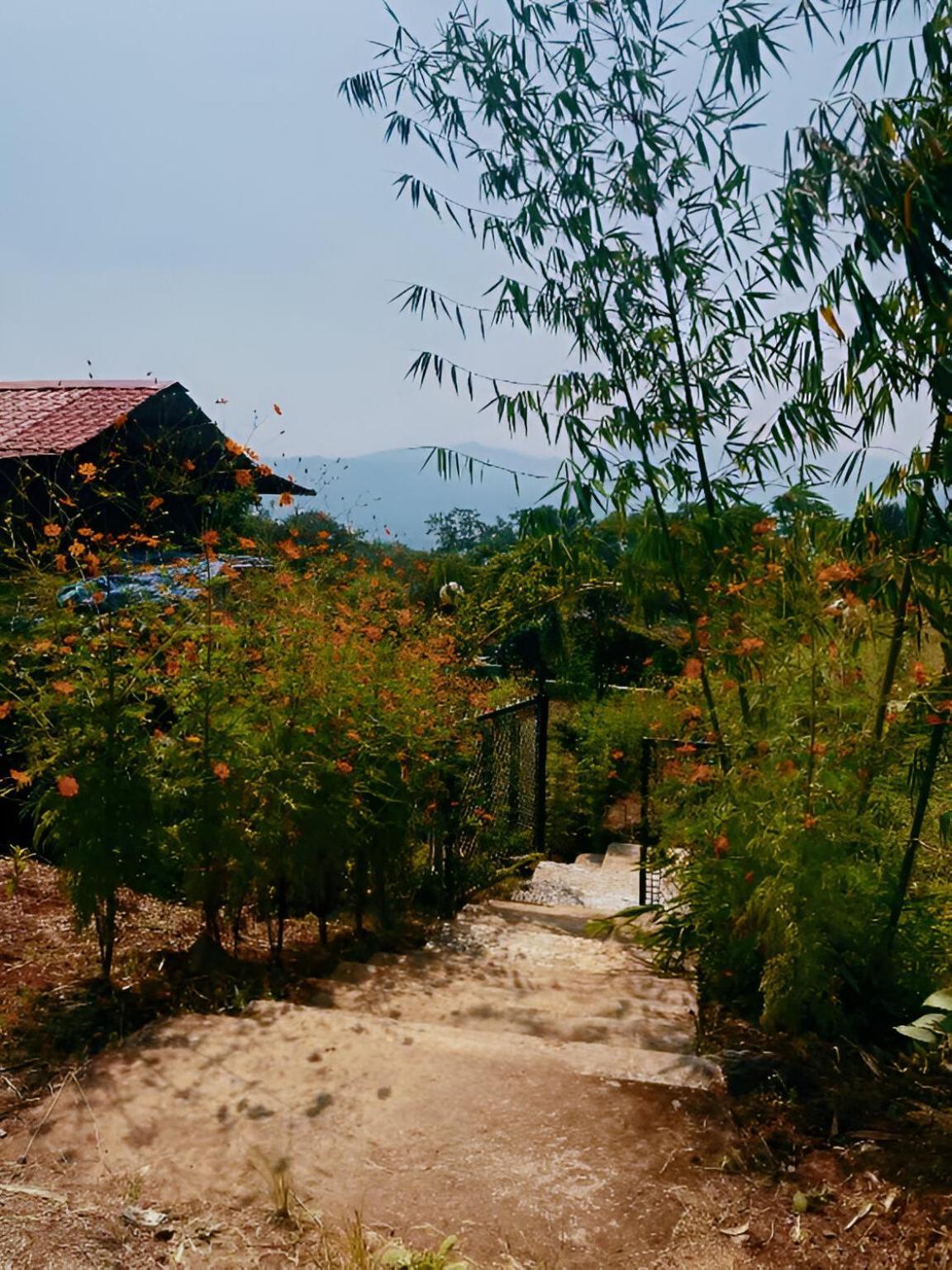 Forrest Homestay Villa Bhor Eksteriør bilde
