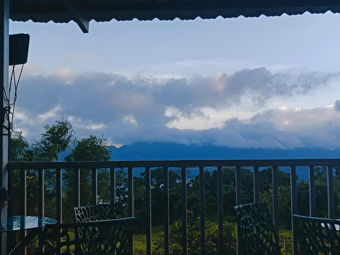 Forrest Homestay Villa Bhor Eksteriør bilde